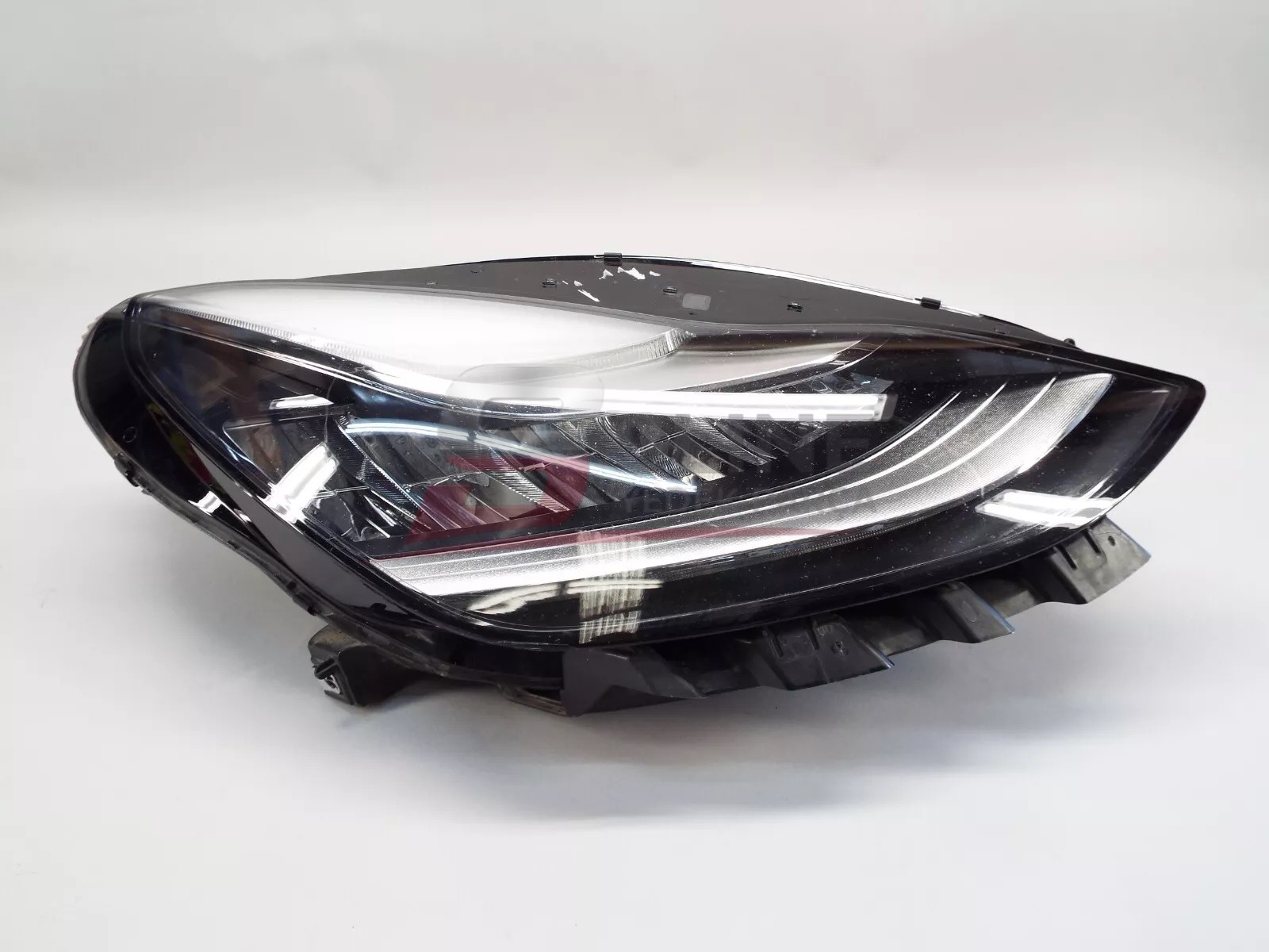 Tesla Model Y Sağ Far -  - TES-00003
